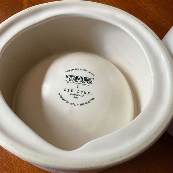 NWT SNOOPY “EEK” Rae Dunn x Peanuts Halloween Dog Dish, Raised, small - Picture 9 of 9